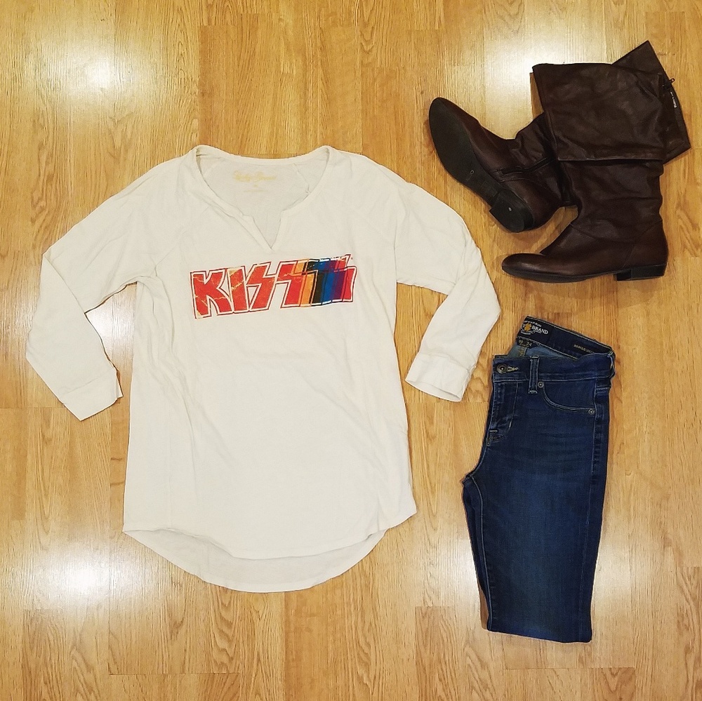 Lucky Brand graphic tee